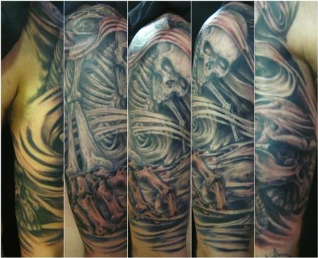 Tattoos - skull reaching - 66612